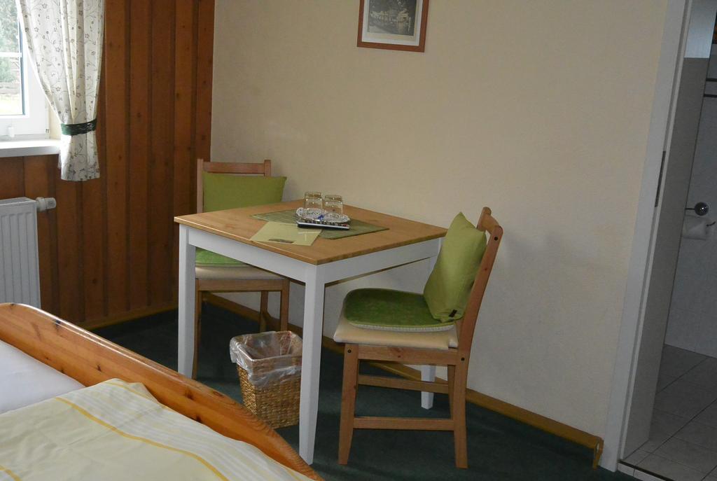 Pension Immergruen Kurort Jonsdorf Εξωτερικό φωτογραφία